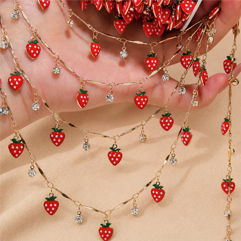 Jewelry Making For Kids - سلسلة فراولة مطلية بالمينا يدوية الصنع
